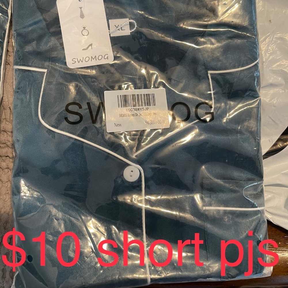 Silk hunter green pjs